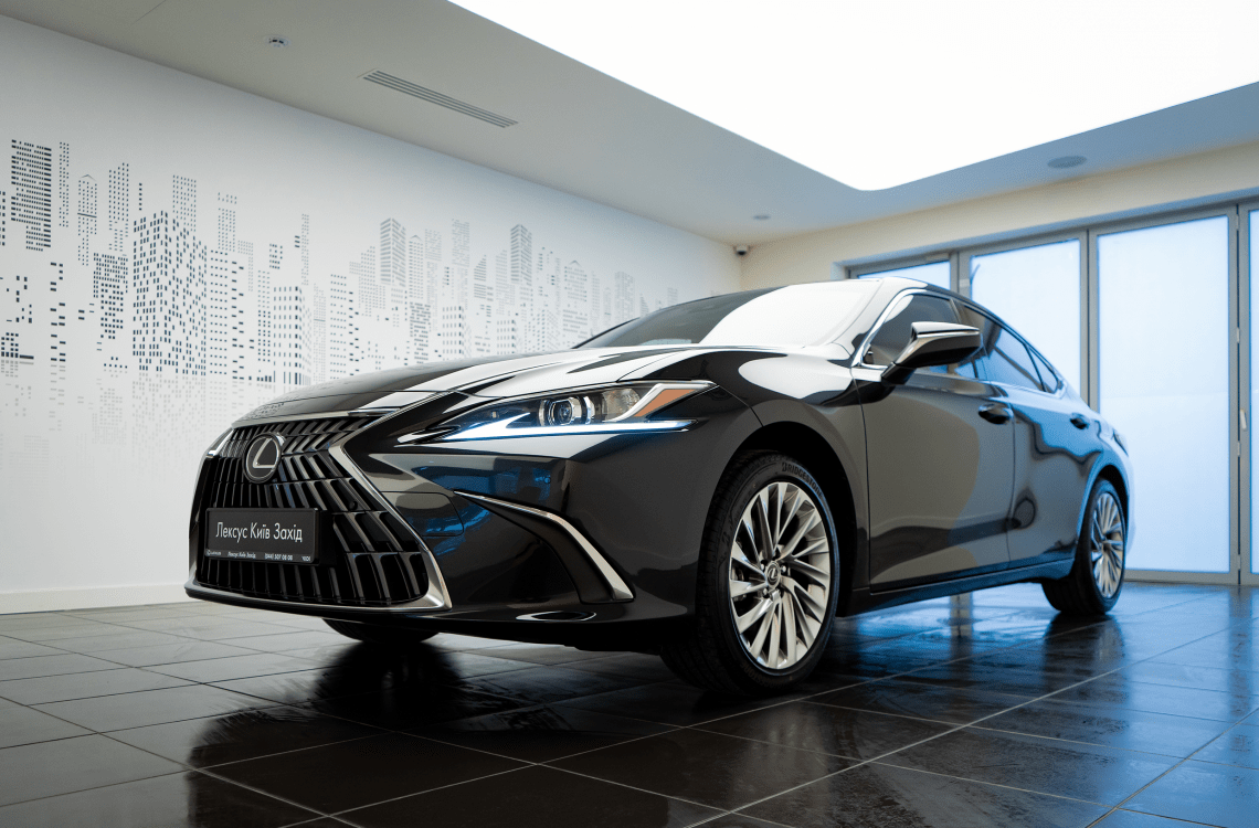 Lexus ES250